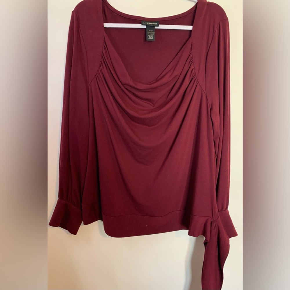 Beautiful Lane Bryant Long Sleeve Blouse with Asymmetrical/Tie Hem Size 18/20
